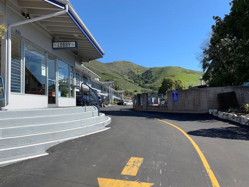 University Inn At San Luis Obispo Exteriör bild