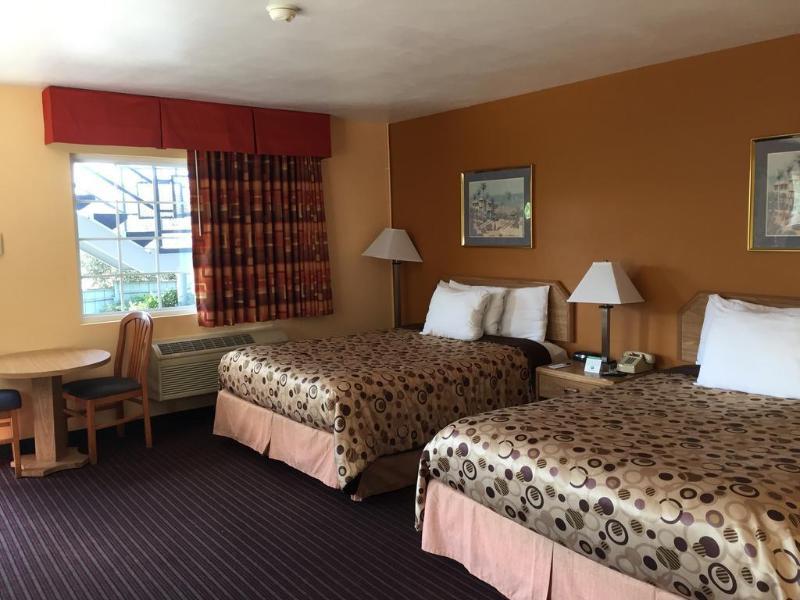 University Inn At San Luis Obispo Exteriör bild