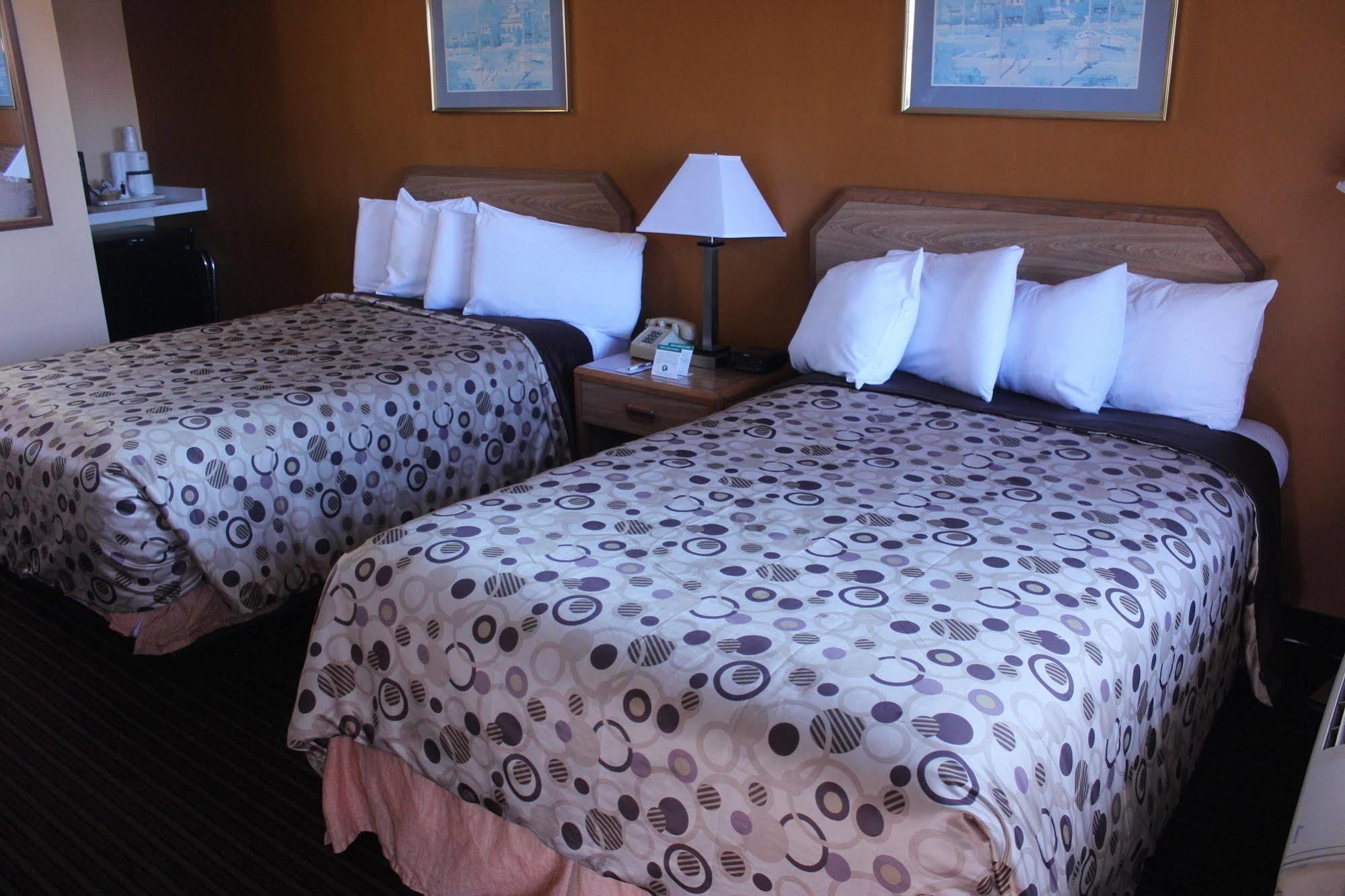 University Inn At San Luis Obispo Exteriör bild